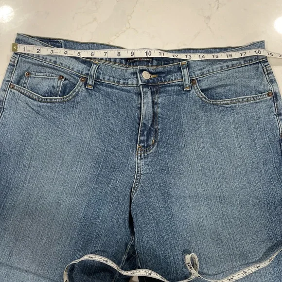 New York & Company Denim Blue Jeans Average Bootcut Size 18 - Picture 10 of 12